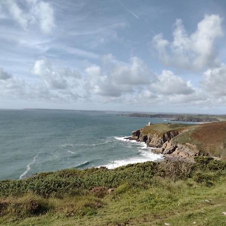 Samphire Cottage Helston Bagian luar foto