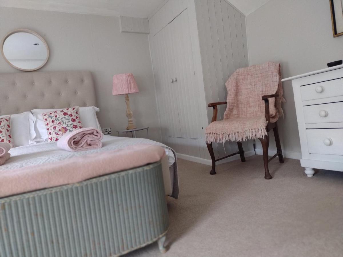 Samphire Cottage Helston Bagian luar foto